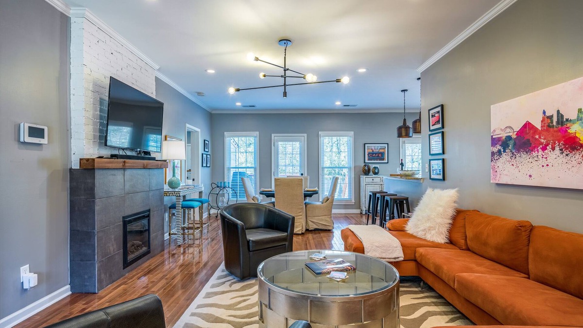 Joffre House | Remodeled 4BR Home in Memphis near Tiger Ln