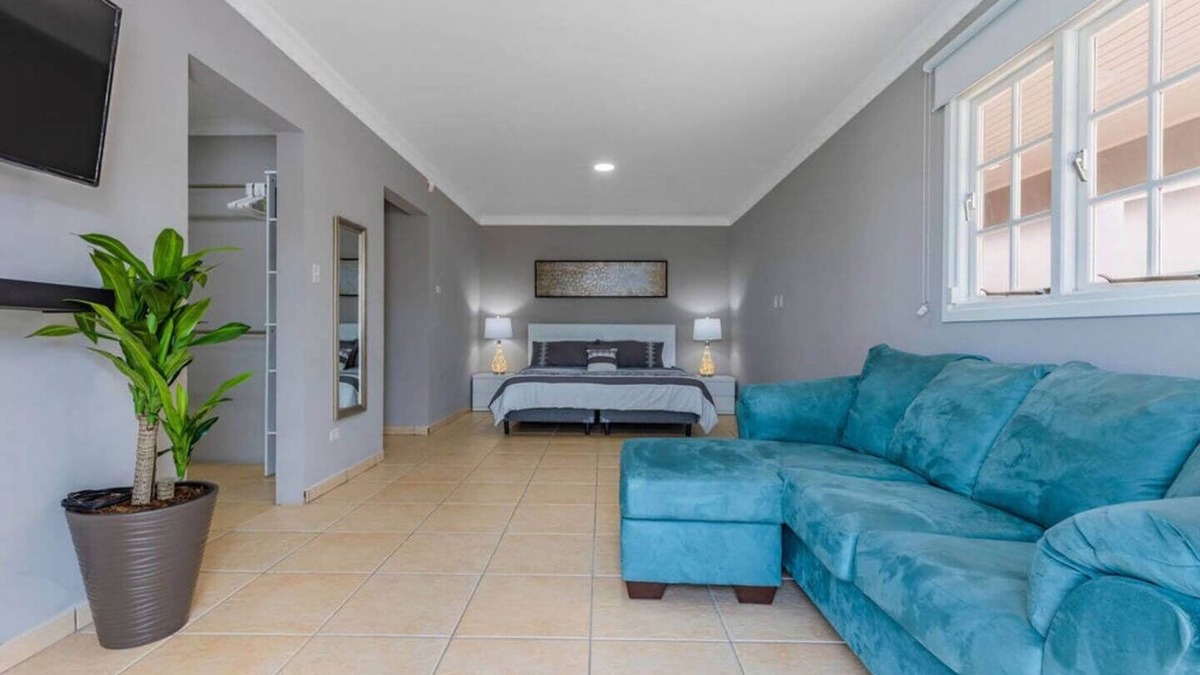 Cunucu Abao Villa | Remodeled 6BR - PrivatePool, GameRoom, Close2Beach