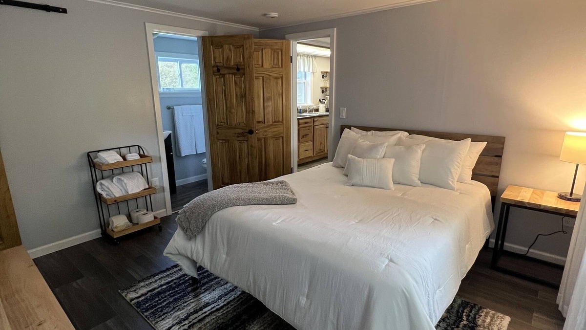 Richmondville Apartment | Remodeled cozy country suite. Close to Cooperstown