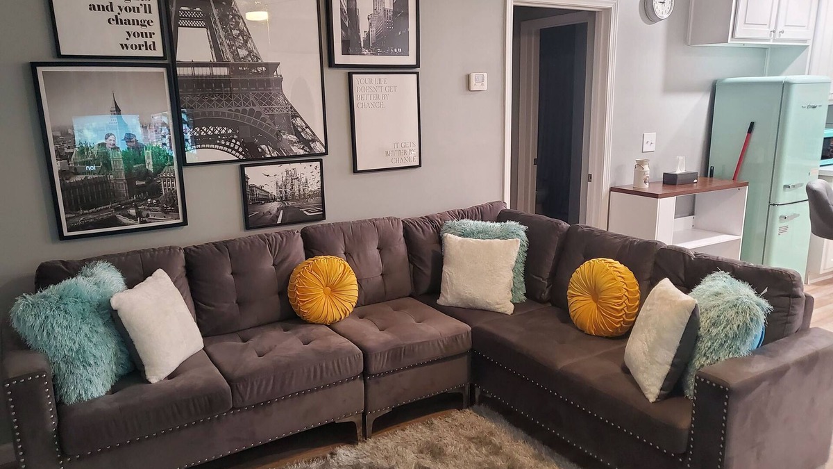 Macon House | Remodeled cozy haven, close to Mercer University and area hospitals.