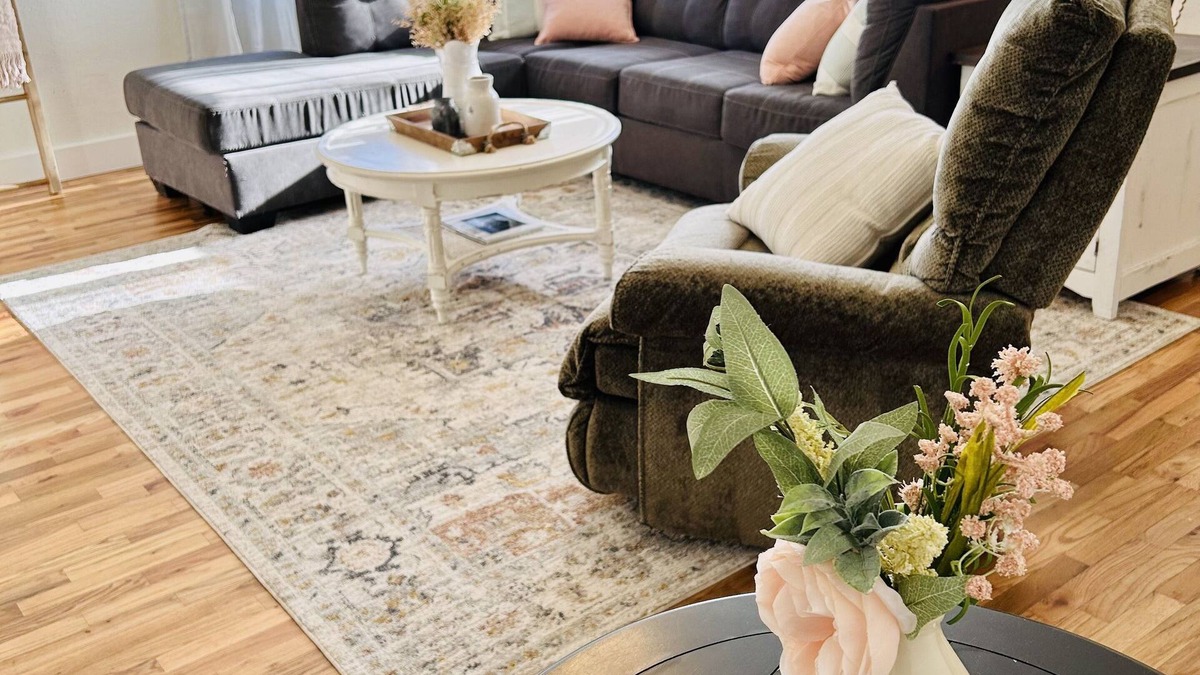 Albany House | Remodeled, cozy, vintage charmer