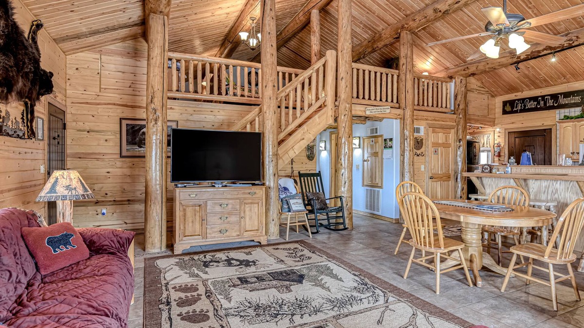 Alpine Village House | Remodeled, Dog-Friendly Cabin w/Large Fenced Yard, WiFi & W/D - Great for ATVs