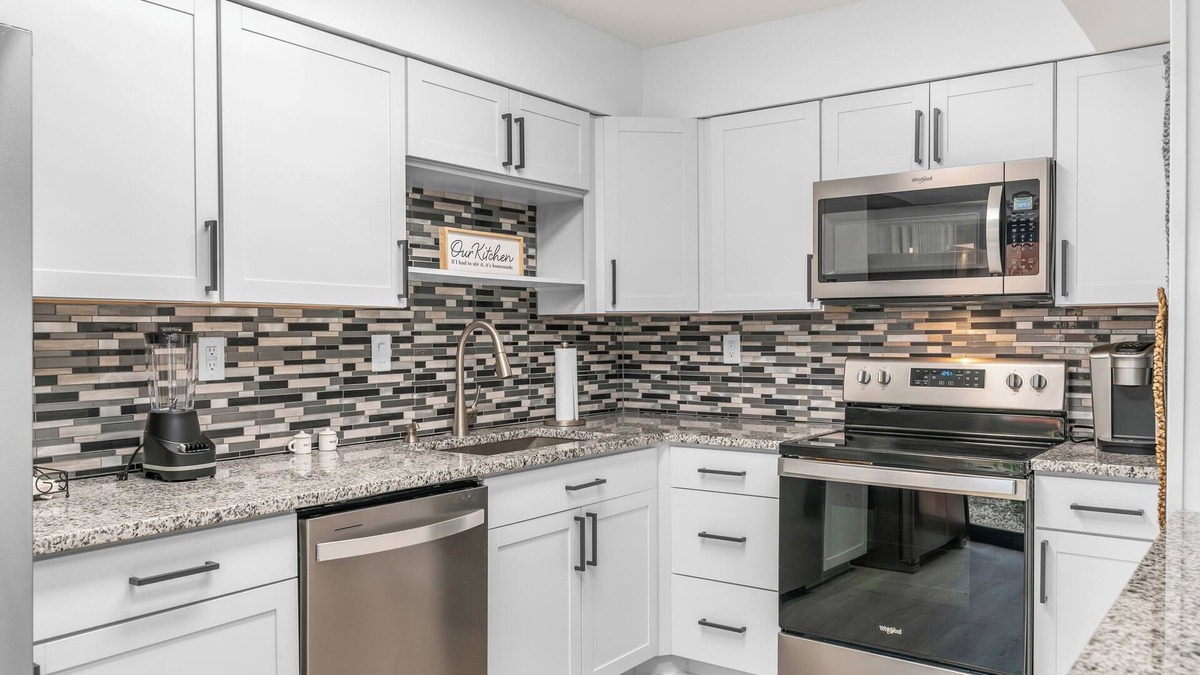 Hammock Bay Condo | Remodeled first floor Tropic Schooner unit