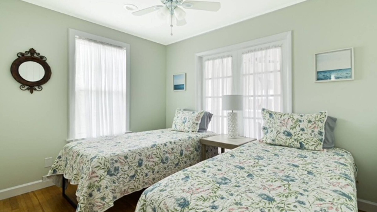 Punta Gorda Cottage | Remodeled historic downtown Punta Gorda, FL charming cottage