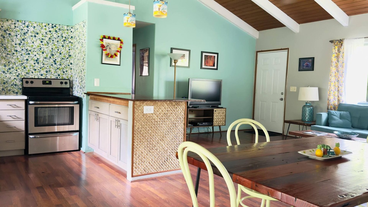 Keaau House | Remodeled Home in Sunny Hawaiian Paradise Park