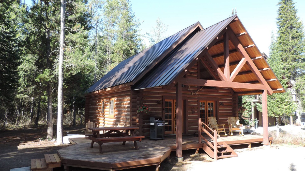 Alpine Northeast Cabin | Remodeled Log Cabin