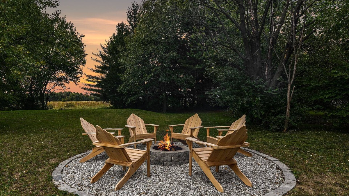 Whitestown House | Remodeled ~Modern Designed ~Country Charm at Florence Cottage