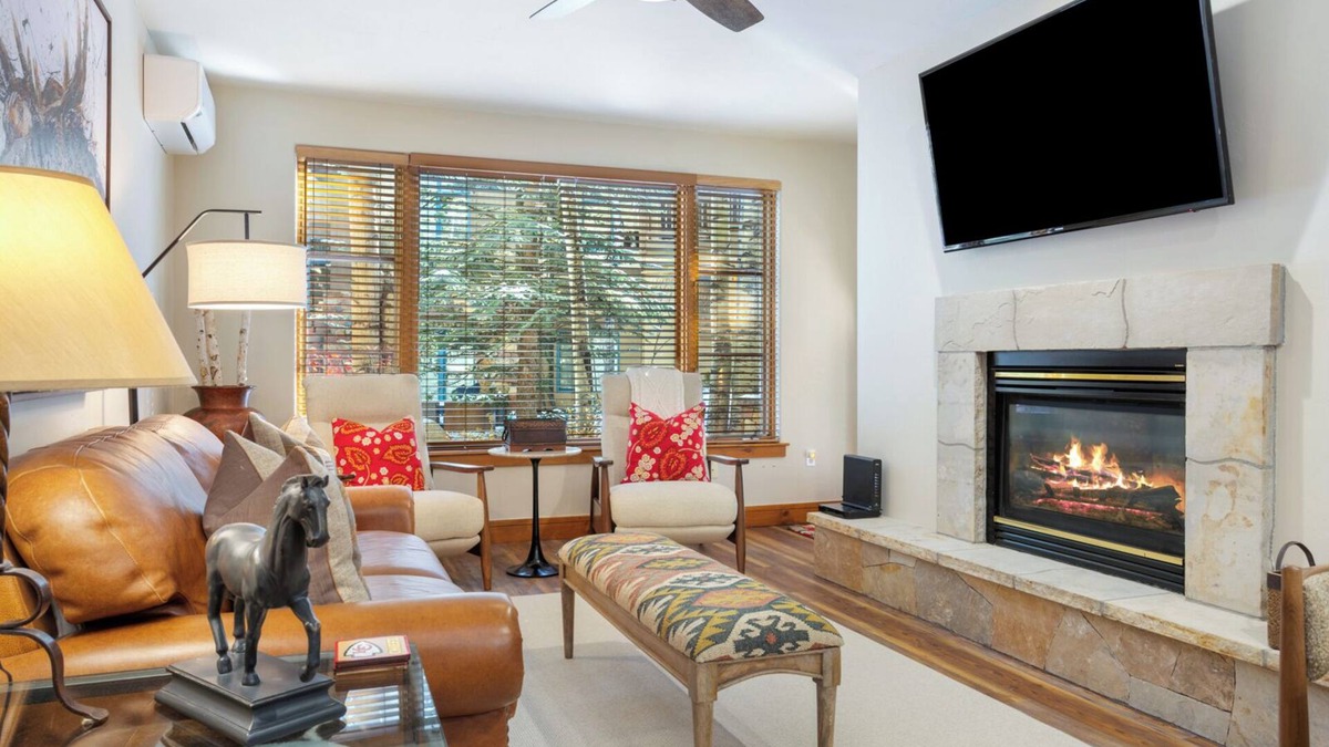 Edwards Condo | Remodeled Pinecone Lodge 2 Bedroom w/A/C, Pool, Hot Tub in Arrowhead Village