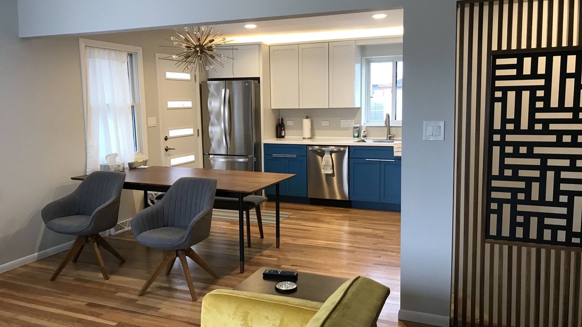 Russell House | Remodeled Ranch Home. Near to all Lake County offers.