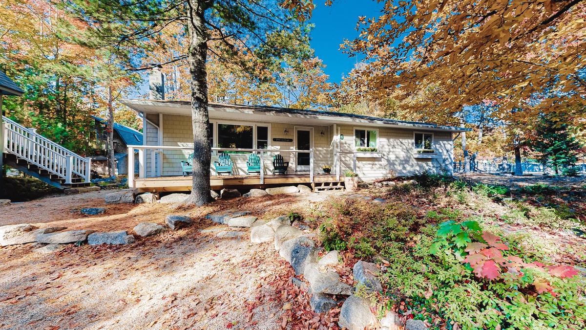 Seal Harbor House | Remodeled, single-level cottage with washer/dryer & central AC - near everything