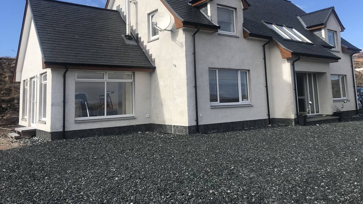 Drumchork House | Remote highland house located on the NC500 driving route