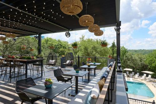 Arboretum Hotel | Renaissance Austin Hotel