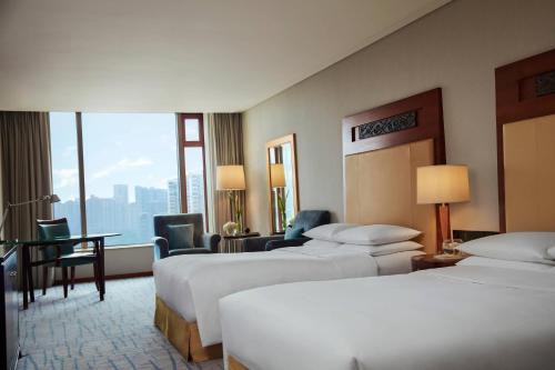 Wuchang Hotel | Renaissance Wuhan Hotel