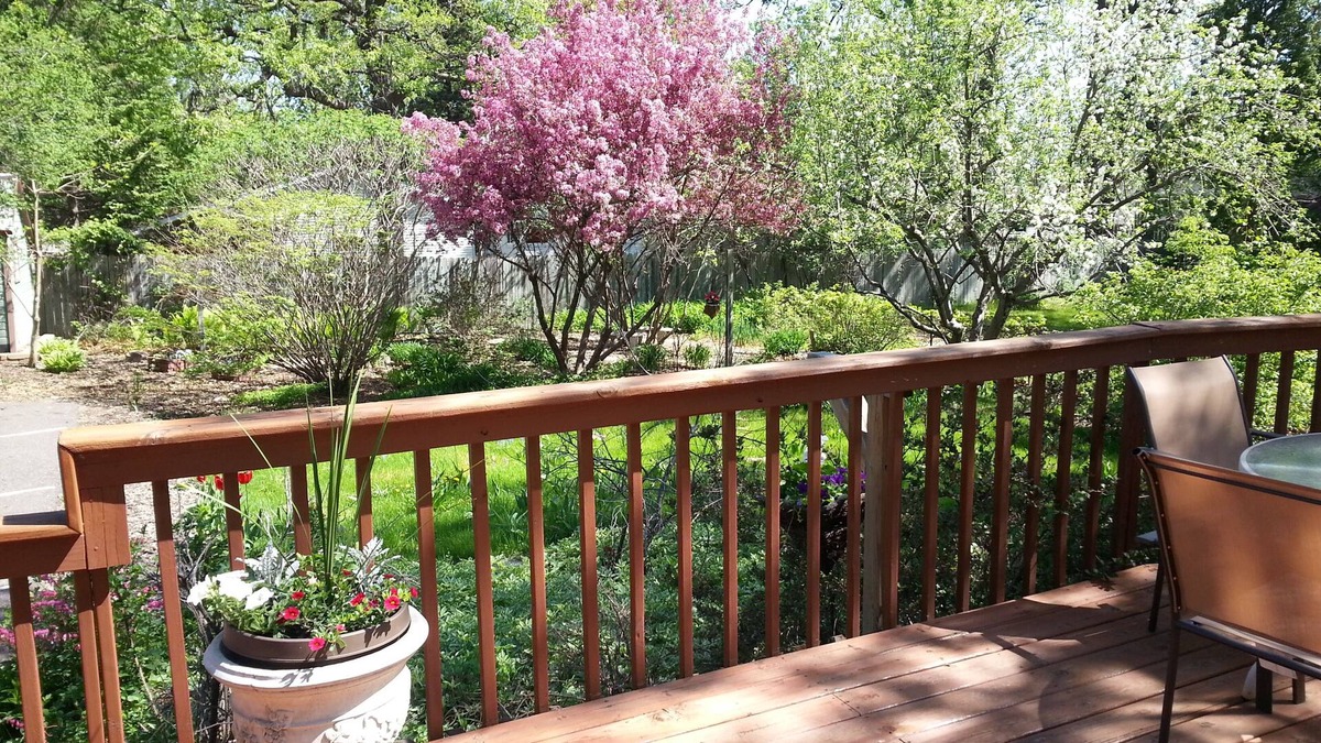 Forest Lake House | Rendezvous is a restored vintage home nestled in beautiful downtown Forest Lake