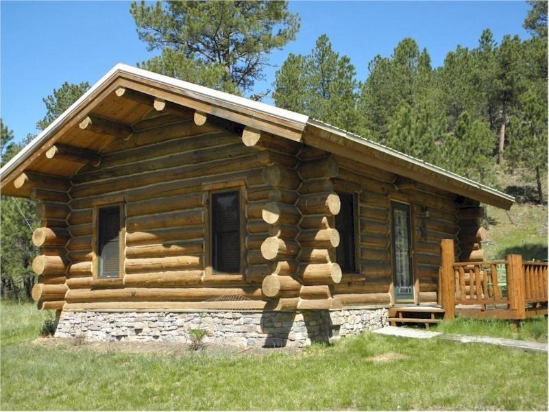 Custer House | Renegade Log Cabin