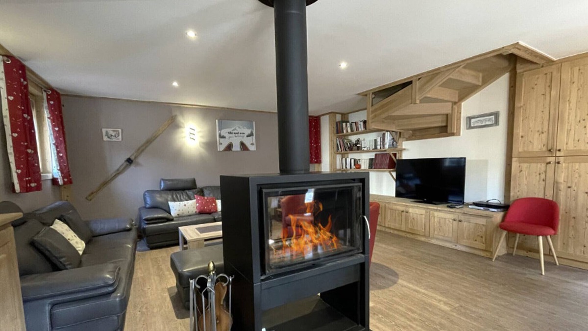 Saint-Marcel Ski Chalet | Renovated chalet with sauna, garage & Wi-Fi - Saint-Martin-de-Belleville