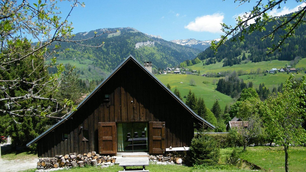 Saint-Pierre-de-Chartreuse House | Renovated barn