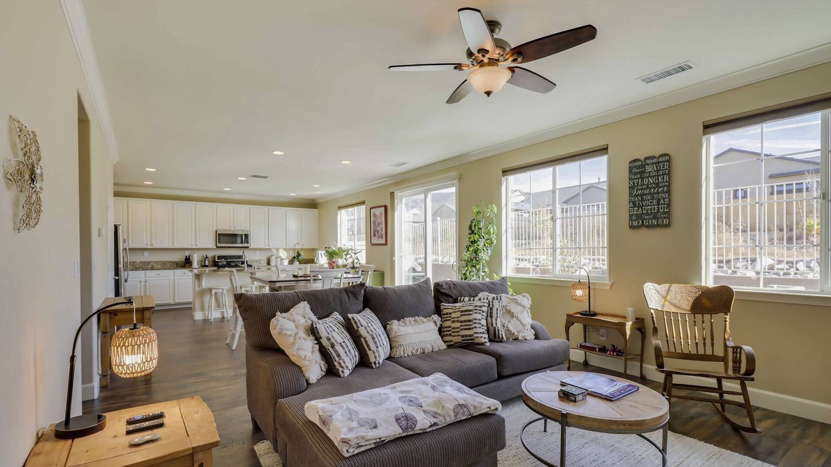 Reno House | Reno Home ~ 7 Mi to Reno-Sparks Convention Center!