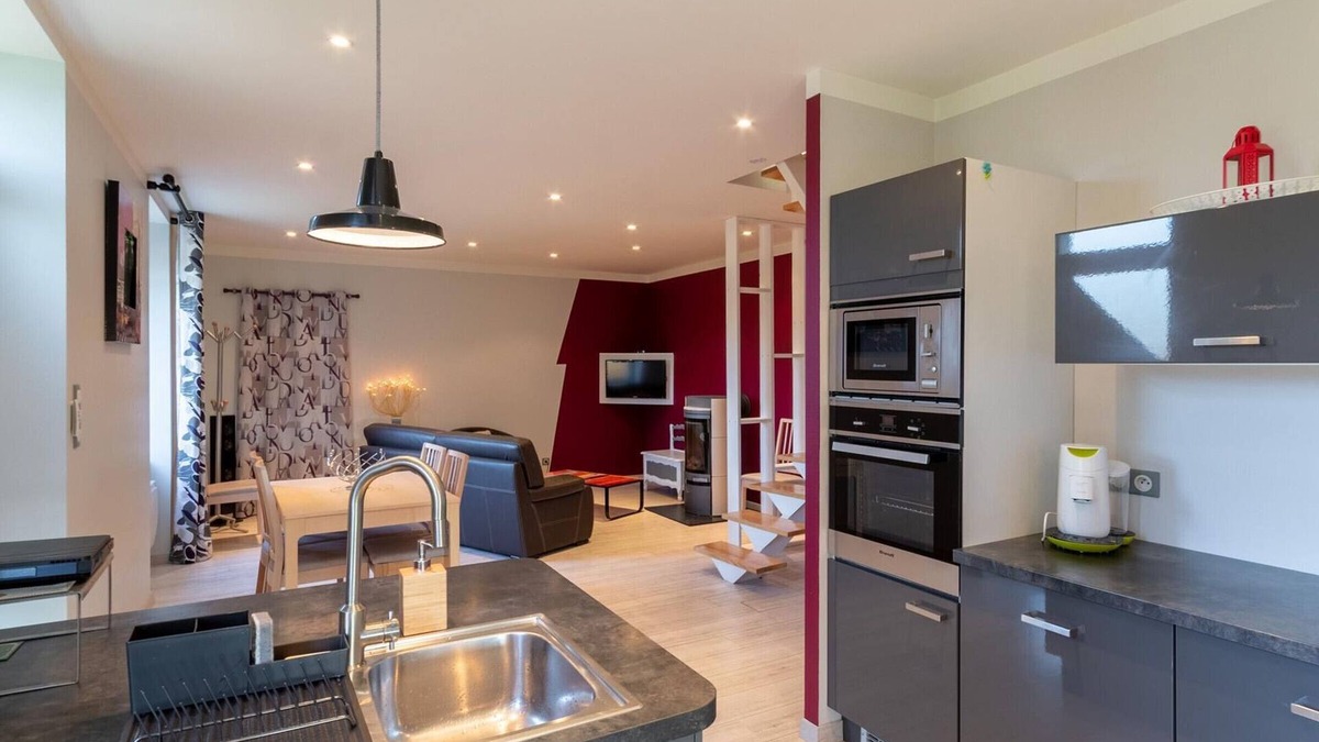 Soing-Cubry-Charentenay Cottage | Renovated house with garden near the Saône