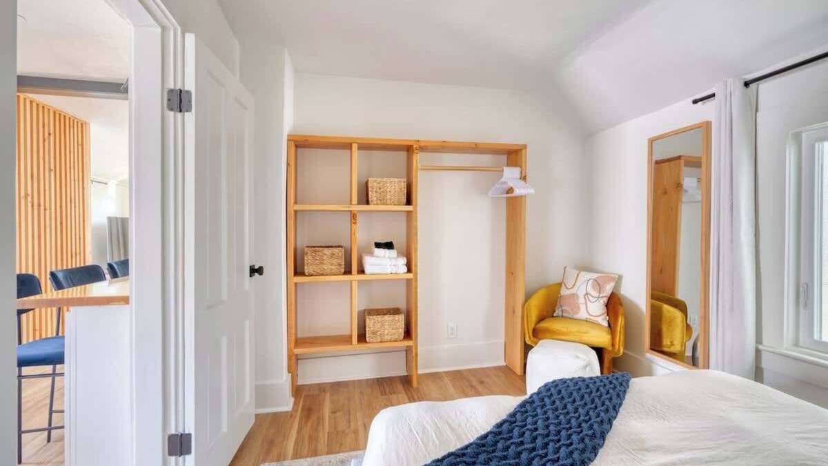 Uptown House | Renovated 2BR | Walk to NW 23rd + Parks