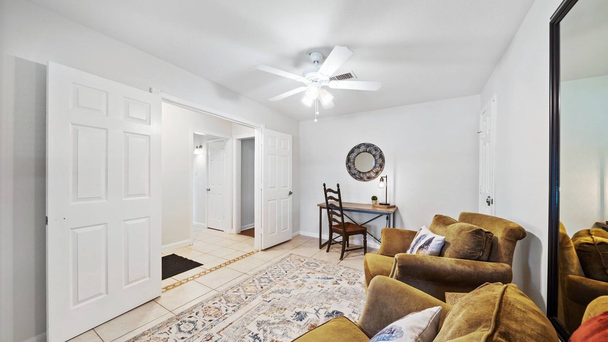 Pasadena House | Renovated 4-Bed Pasadena Home - Near Everything!