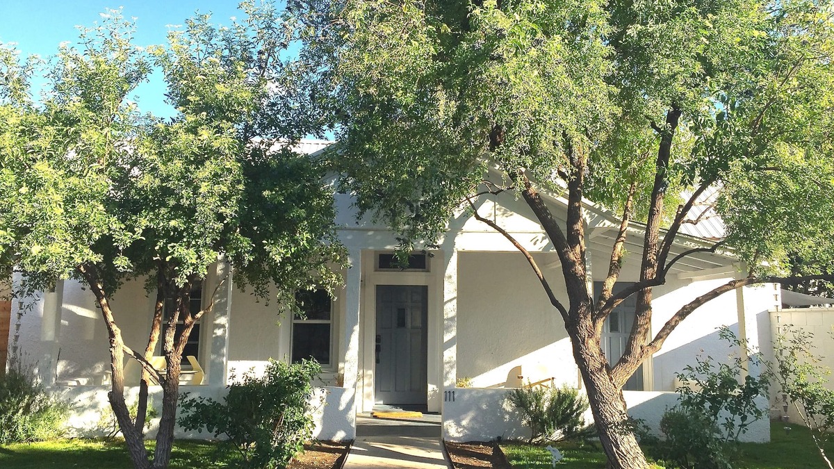 Marfa House | Renovated Adobe One Block From Marfa Courthouse Across From The Hotel Paisano