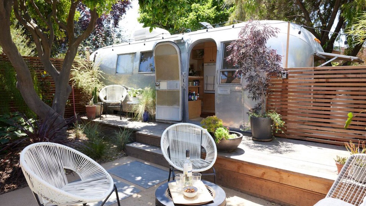 Westbrae House | Renovated Airstream with Garden