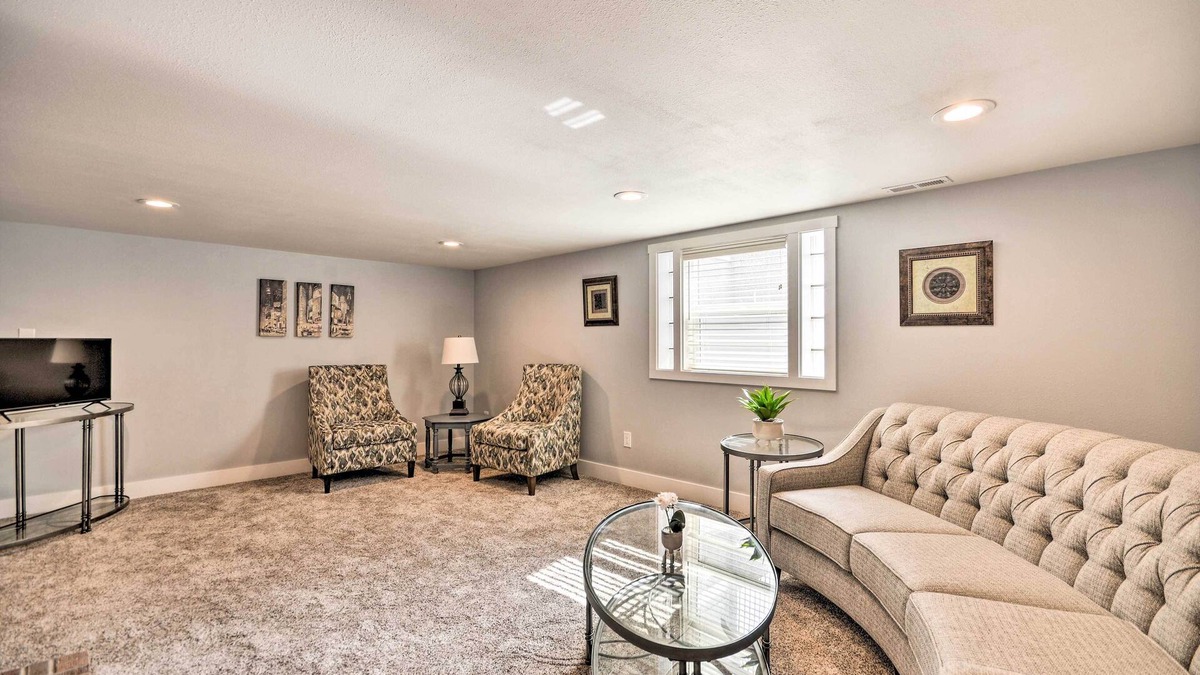 Billings Apartment | Renovated Apartment ~ 7 Mi to Dtwn Billings