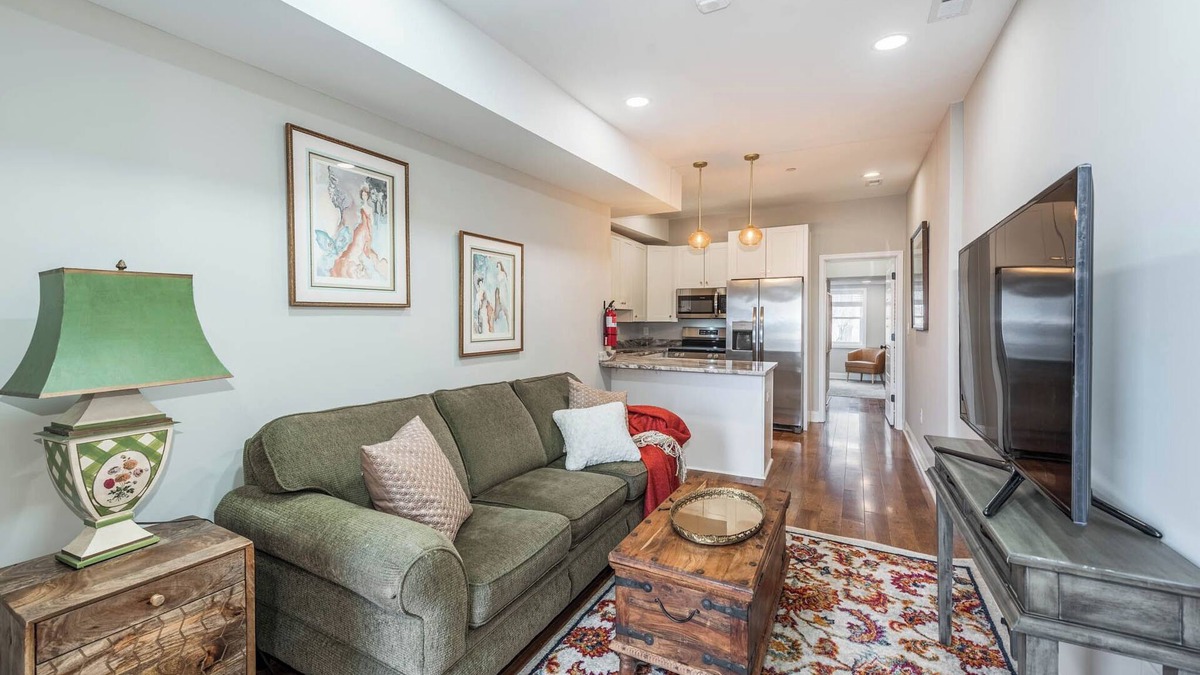 Upper Fells Point Apartment | Renovated apartment in walking Distance to Fells waterfront, Hopkins & P.Park