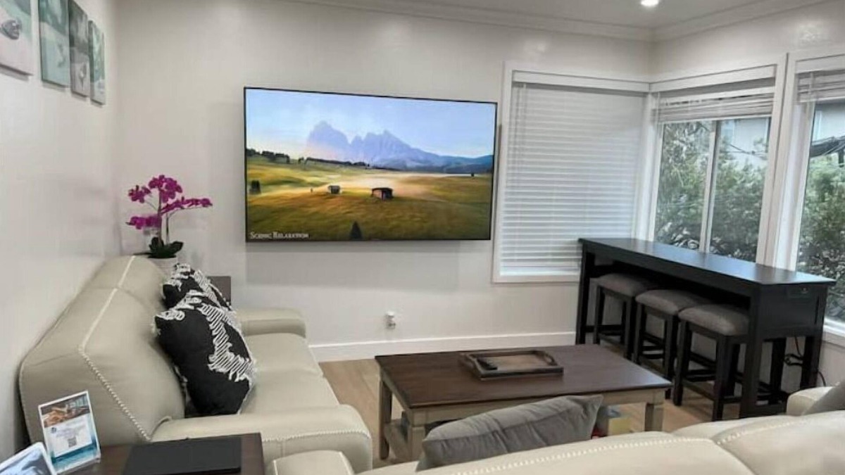 Edgemar - Pacific Manor House | Renovated Beach Lover’s 2B1B 15min to SF/SFO Free Parking Steps to Beach