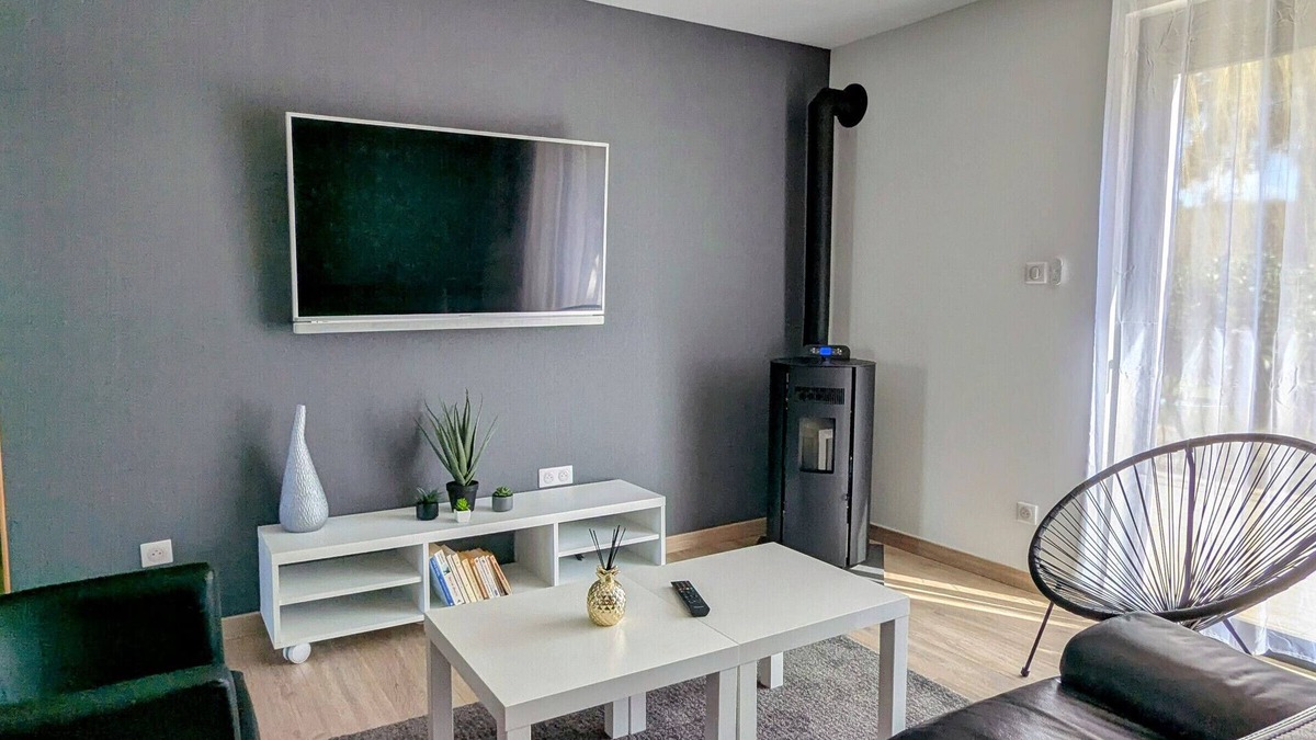 Vignot Cottage | Renovated cottage with garden in Vignot