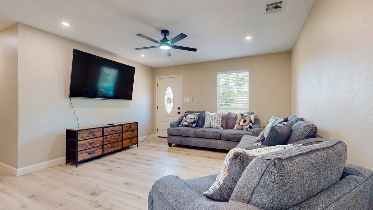 Franklin Park House | Renovated dog-friendly home with kitchen, patio, close to Downtown
