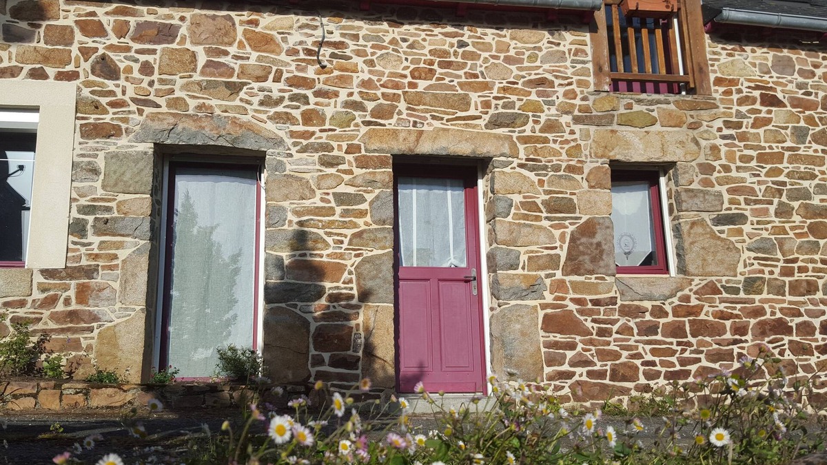 Loguivy House | Renovated fisherman's cottage in Loguivy de la mer