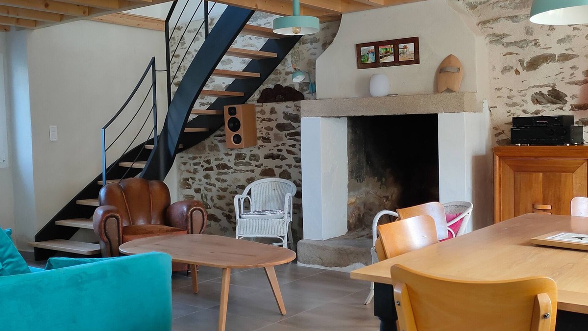 Quimiac House | Renovated fisherman's cottage 8 minutes' walk from Lanseria beach