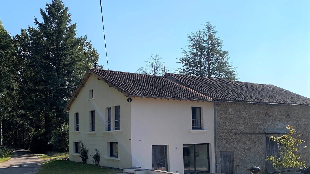 Champniers-et-Reillac House | Renovated house in the heart of Périgord Vert