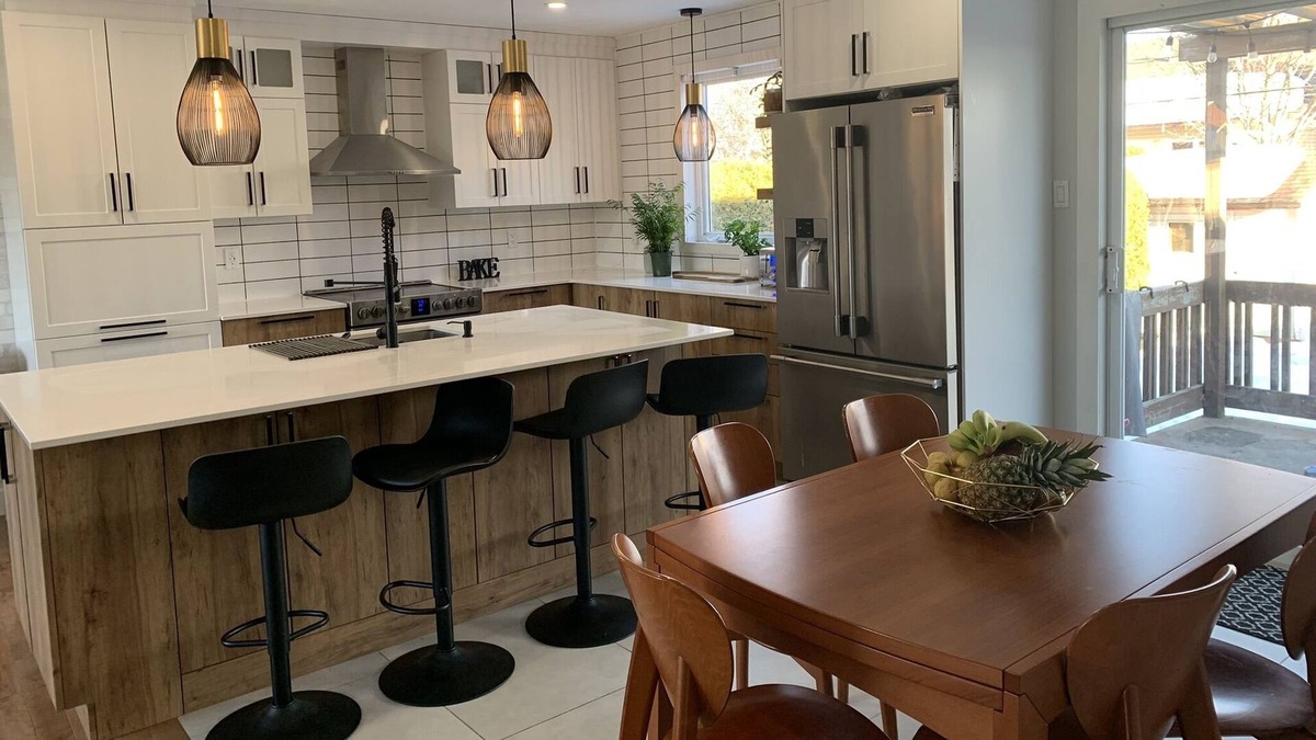 Laval House | Renovated house at 10 minutes downtown