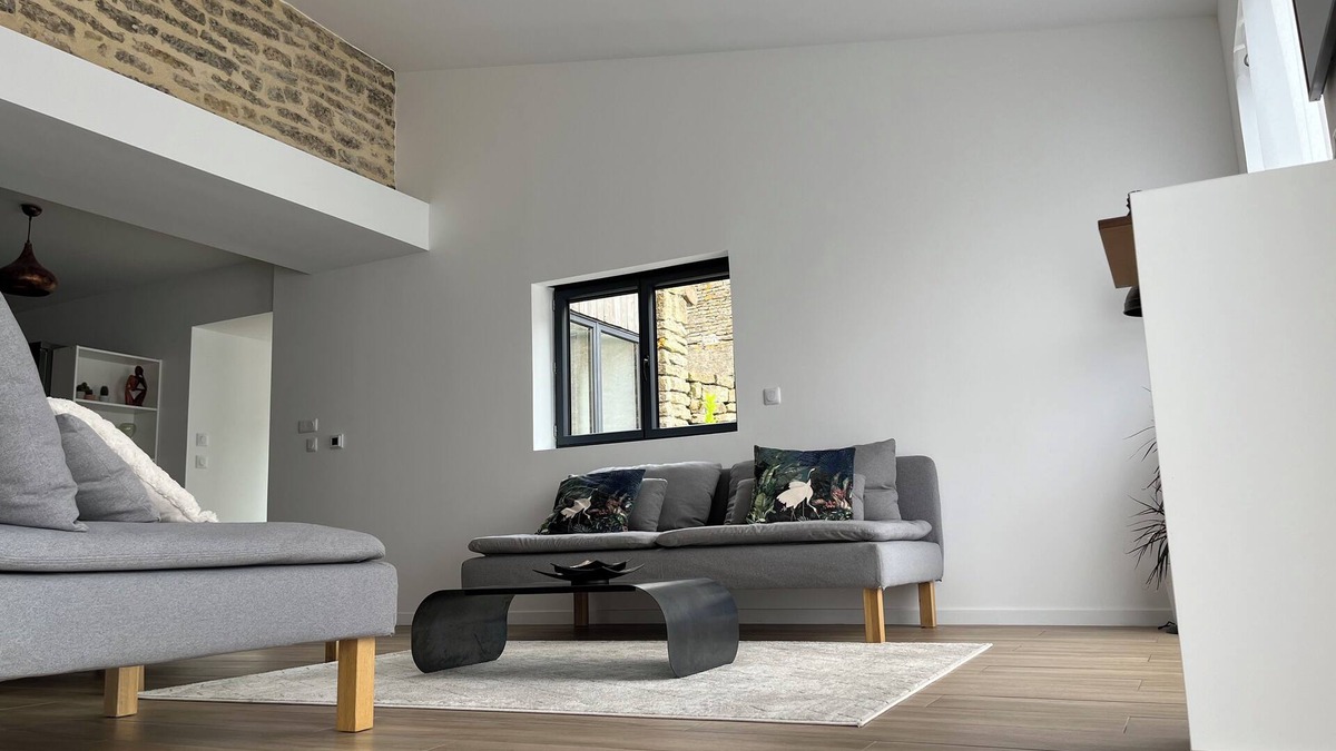 Blacy House | Renovated house with all comforts in quiet country setting