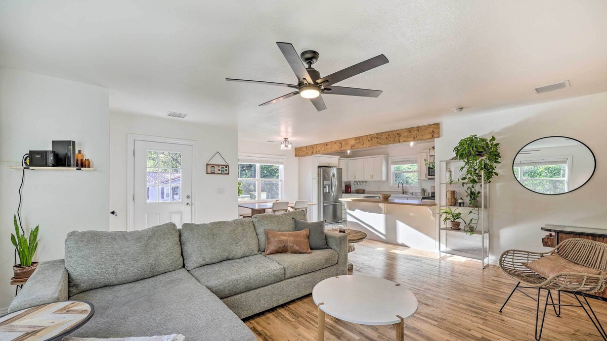 Jay House | Renovated Jay Retreat < 7 Mi to Lake Eucha!