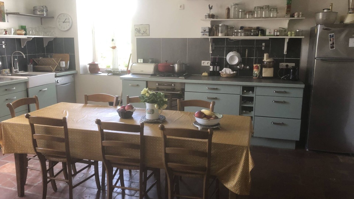 Le Pin House | Renovated old house in pretty village