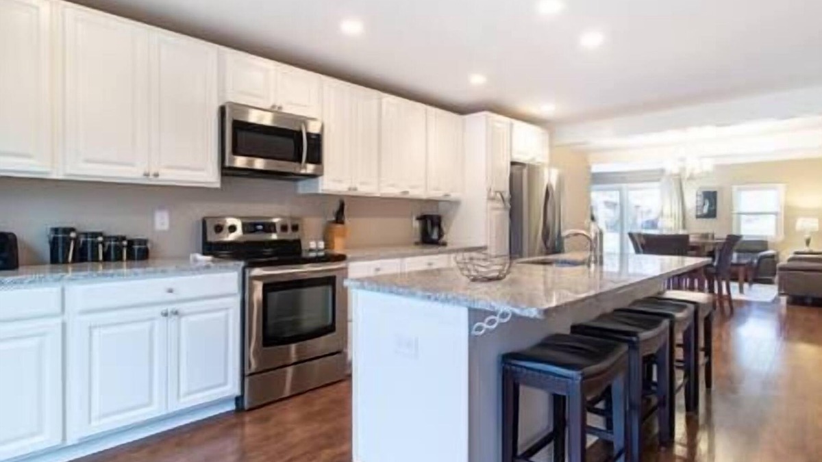 New Milford House | Renovated, one level home in an excellent location