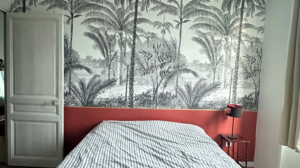 Est Bed & Breakfast | Renovated room a few steps from downtown Aix en Provence