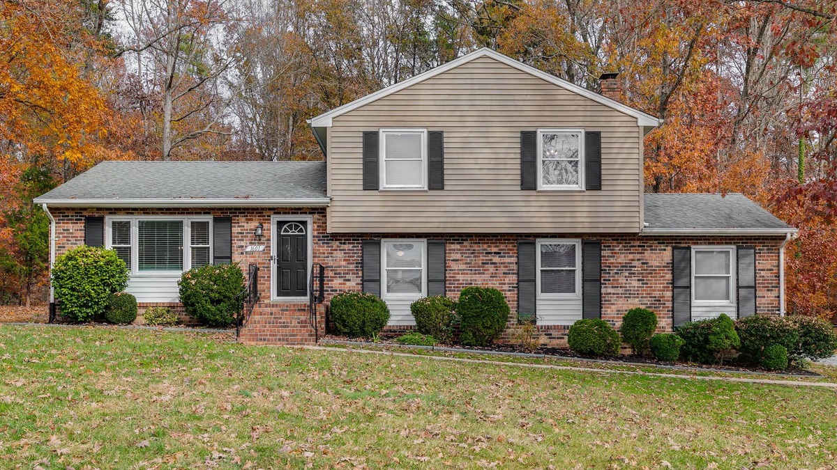 Midlothian Boat Rental | Renovated Southside Suburban Sanctuary In Highly Sought After Suburb