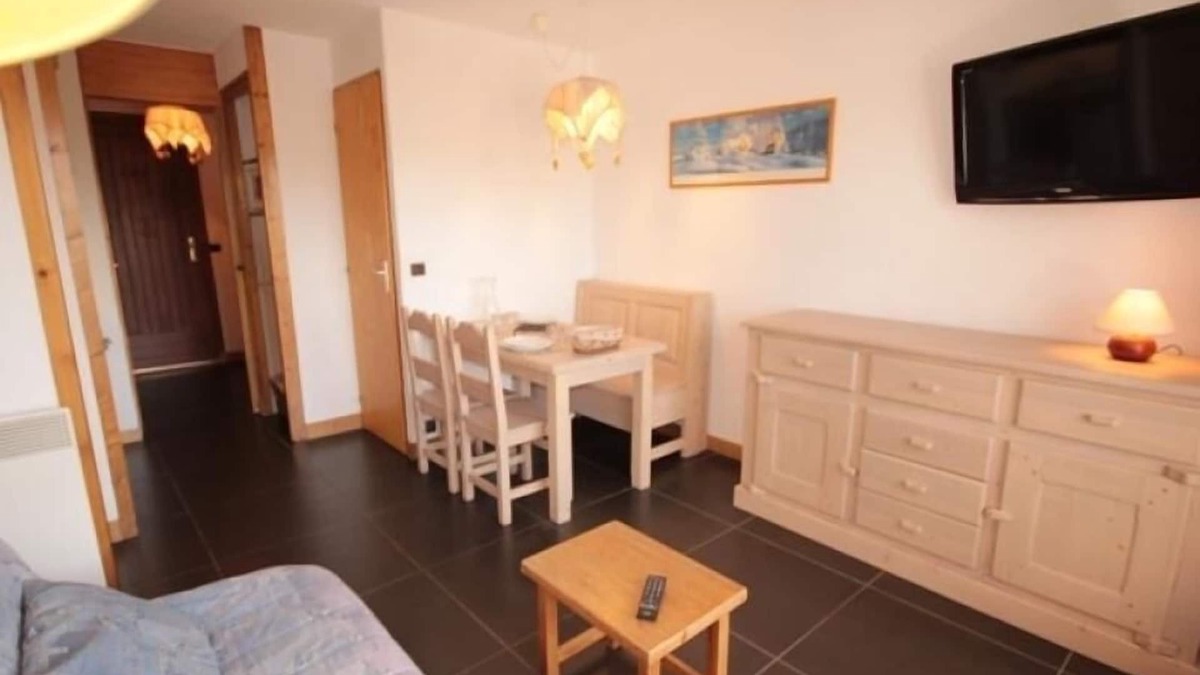 Les Saisies Apartment | Renovated studio in Les Saisies - 4 people, sunny, pets allowed