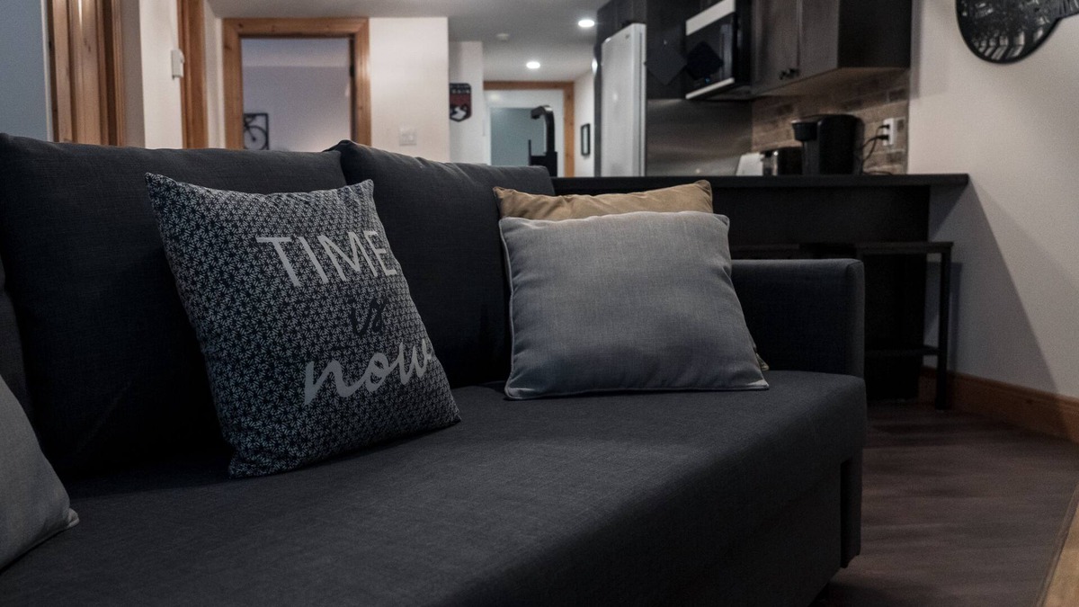 Mont-Tremblant Condo | Renovated Stylish Condo Close To Everything -Downtown Tremblant