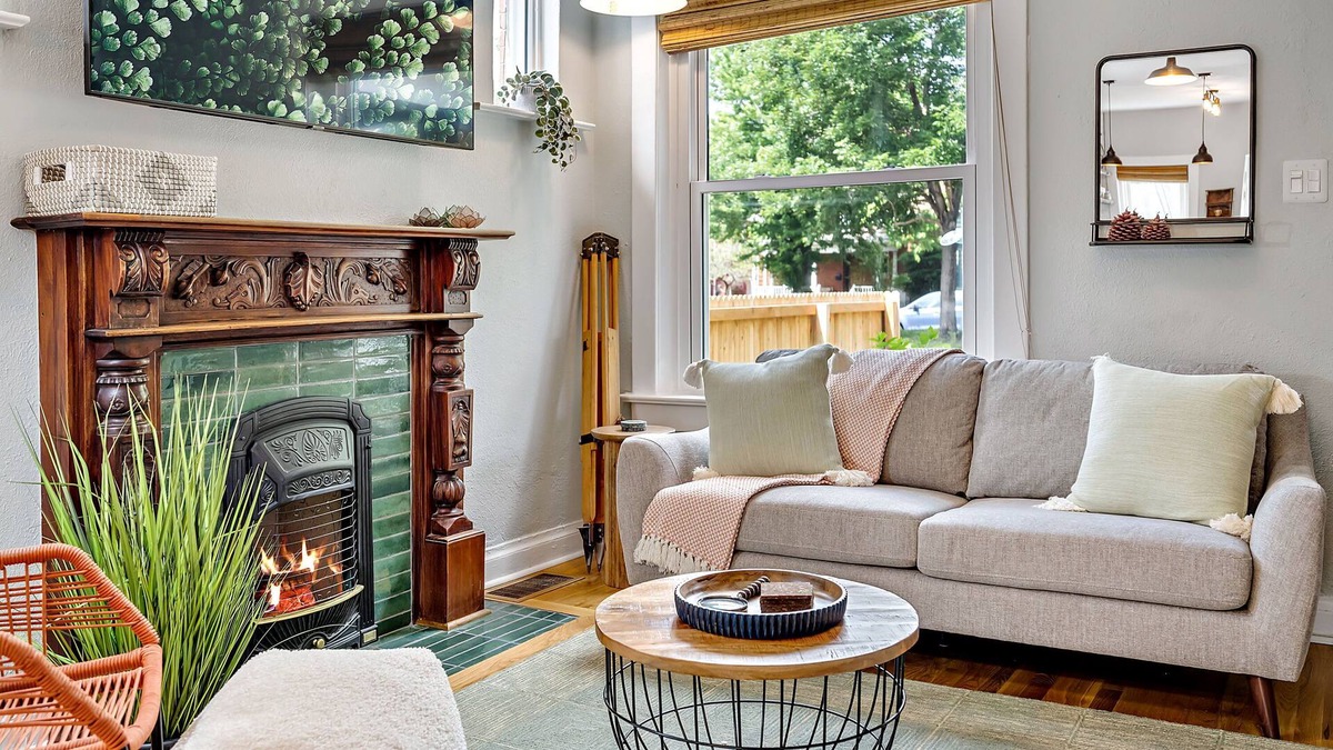 Speer House | Renovated Townhome in prime Denver Location!