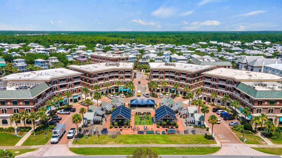 Seacrest Beach Condo | Renovated Village of South Walton Studio. Walk to Rosemary & Alys!