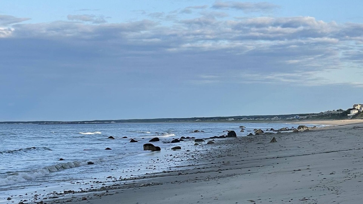 West Wareham House | Renowned Golf Courses nearby! Oceanview, Steps to Private Neighborhood Beach!