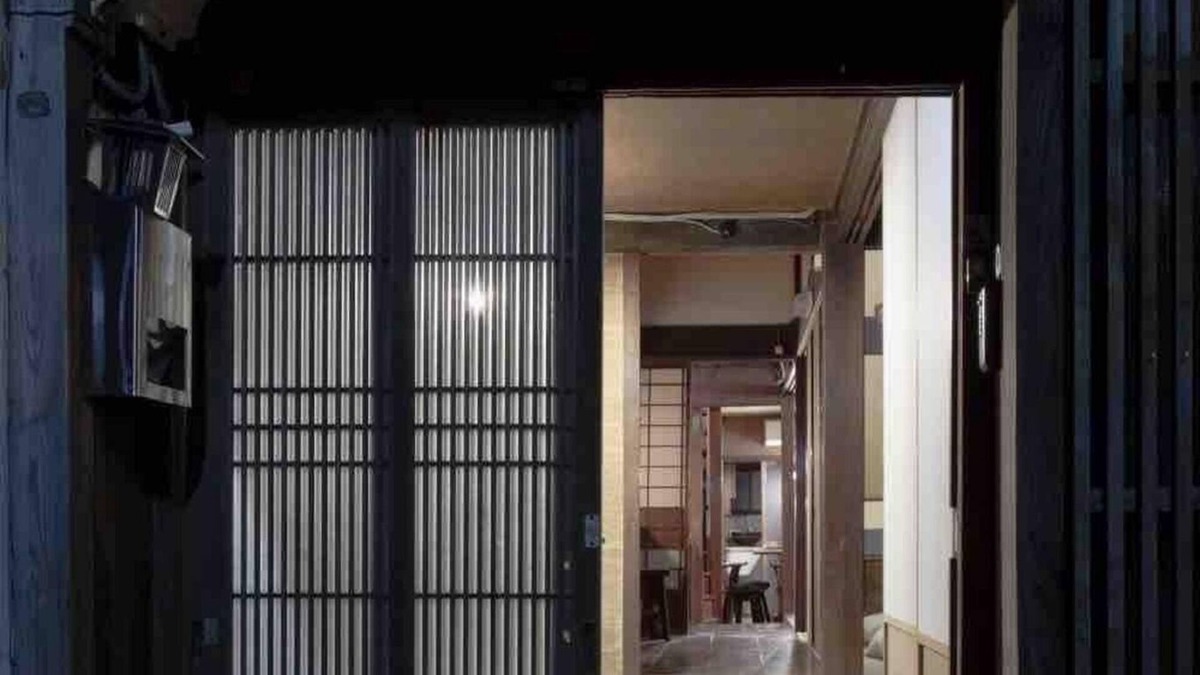 Shimizu Ward House | Rent a 120yearold ryokanstyle museum and stay as if you were living in it / Shizuoka Shizuoka