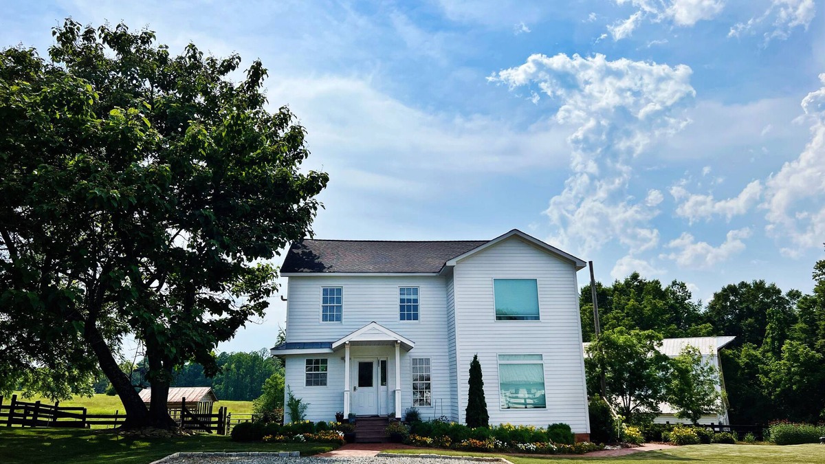 Woodlawn House | Rent an experience not just a place to sleep