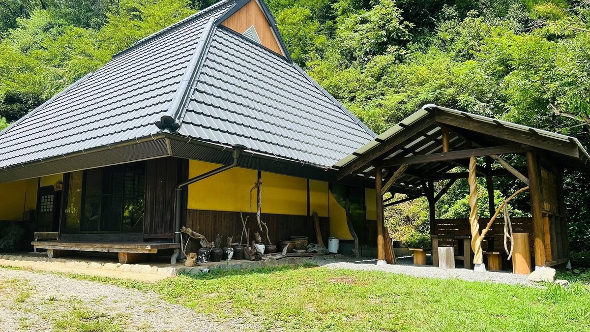 Katsuragi House | Rent an old mountain village house with a thatched/Ito-gun Wakayama